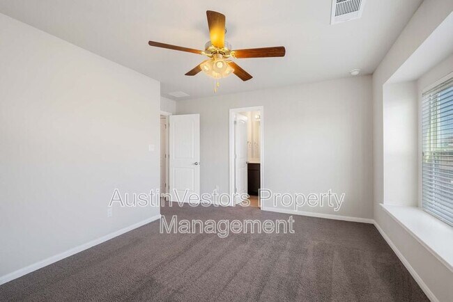 Building Photo - 18007 Malnati Dr