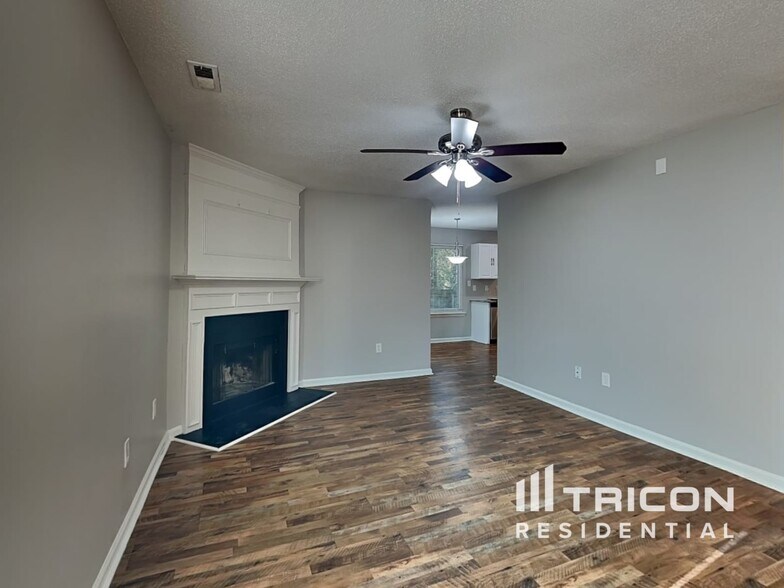 Building Photo - 4213 Ivy Hill Rd