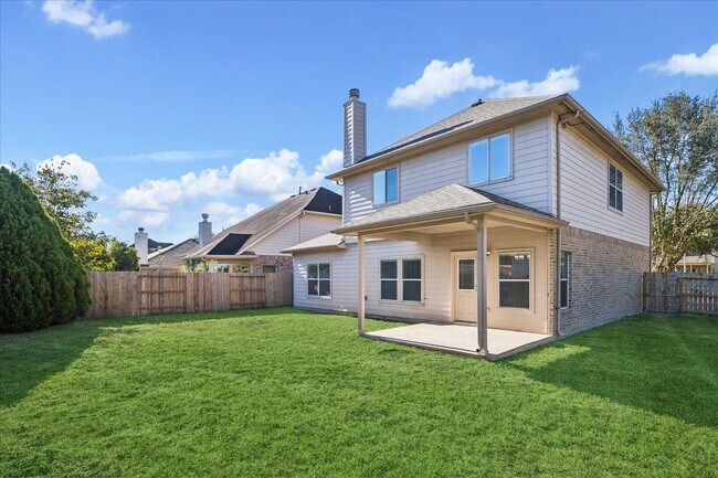 Building Photo - 25322 Sierra Woods Ln