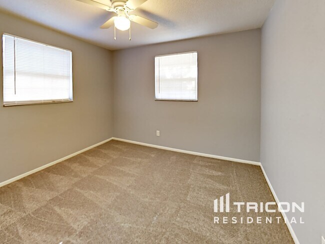 Building Photo - 8495 91st Terrace