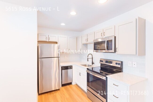Building Photo - 5615 Ross Ave