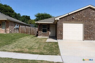 Building Photo - 1204 N 18th St