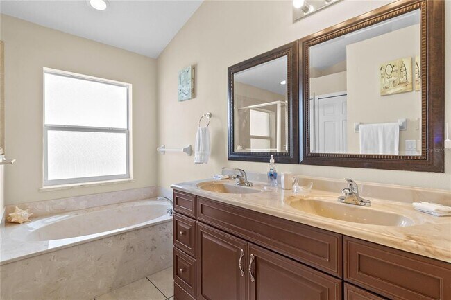Building Photo - 5223 Layton Dr