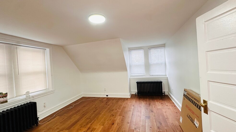 Building Photo - 6646 McCallum St