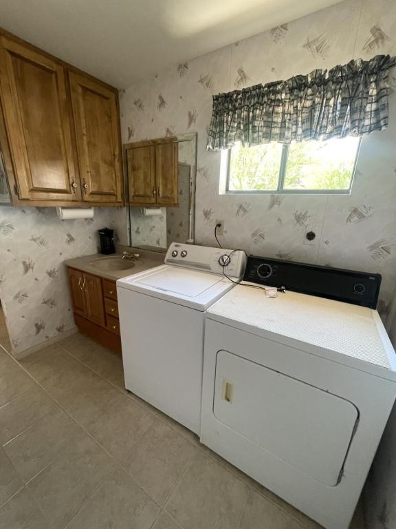 Building Photo - 64315 Spyglass Ave