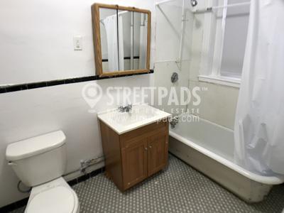 Building Photo - 1 bedroom in Boston MA 02134