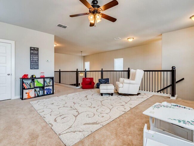 Building Photo - 16101 McAloon Way