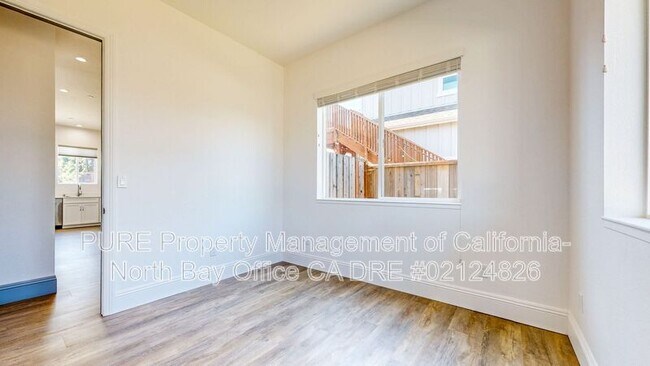 Building Photo - 1340 Miller Dr