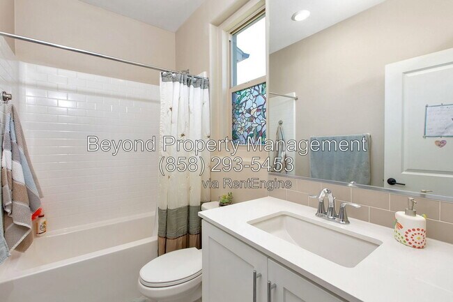Building Photo - 1810 Ascella Dr