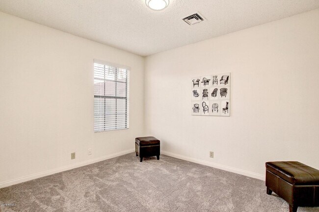 Building Photo - 4435 E Amberwood Dr
