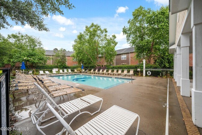 Building Photo - 5147 Exton Park Loop