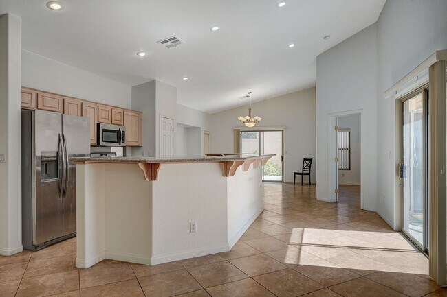 Building Photo - 121 Chatara Way