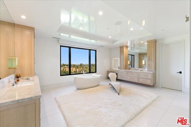 Building Photo - 5757 Hoback Glen Rd