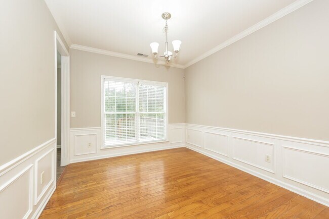 Building Photo - 7416 Maggie Dr