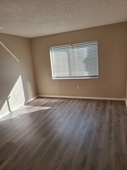 Building Photo - 5310 26th St W