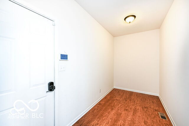 Building Photo - 6252 Sugar Maple Dr
