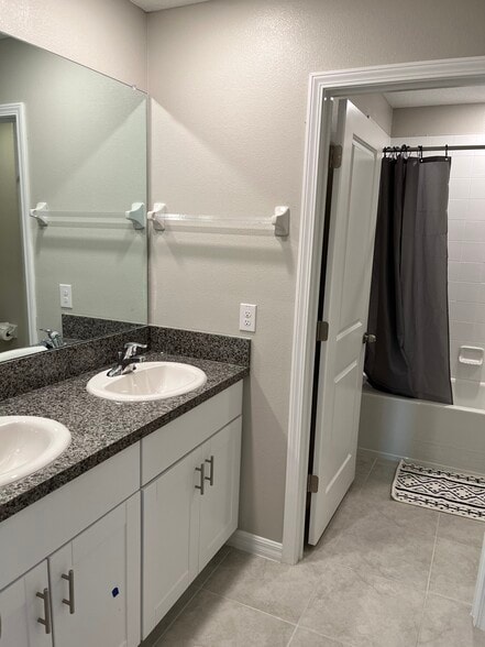 Building Photo - 31606 Barrel Wave Way