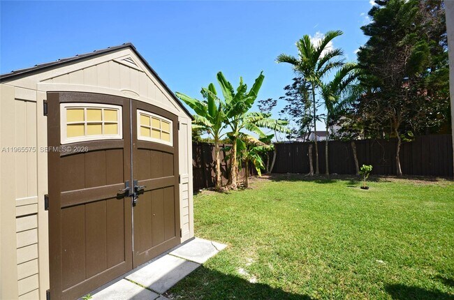 Building Photo - 10400 SW 67th St