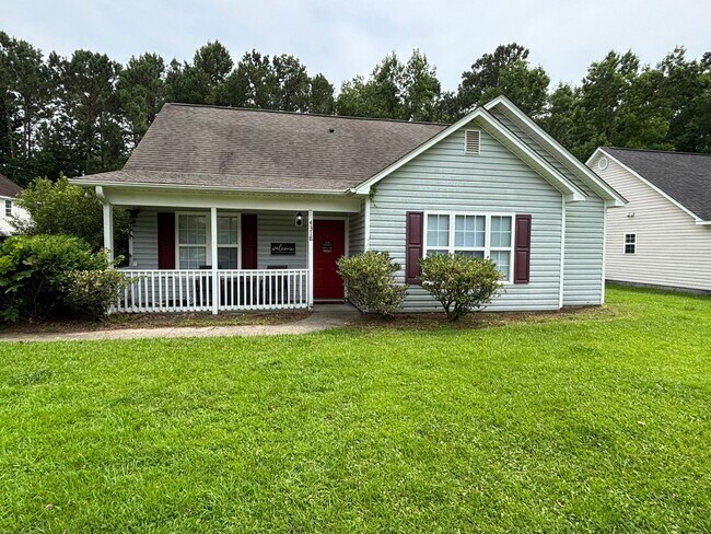 Primary Photo - Charming, centrally located, 3 Bed 2 Bath ...