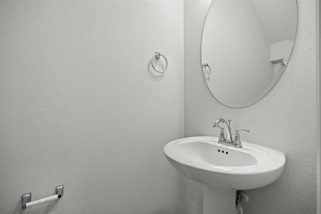 Building Photo - 917 Blue Oak Blvd