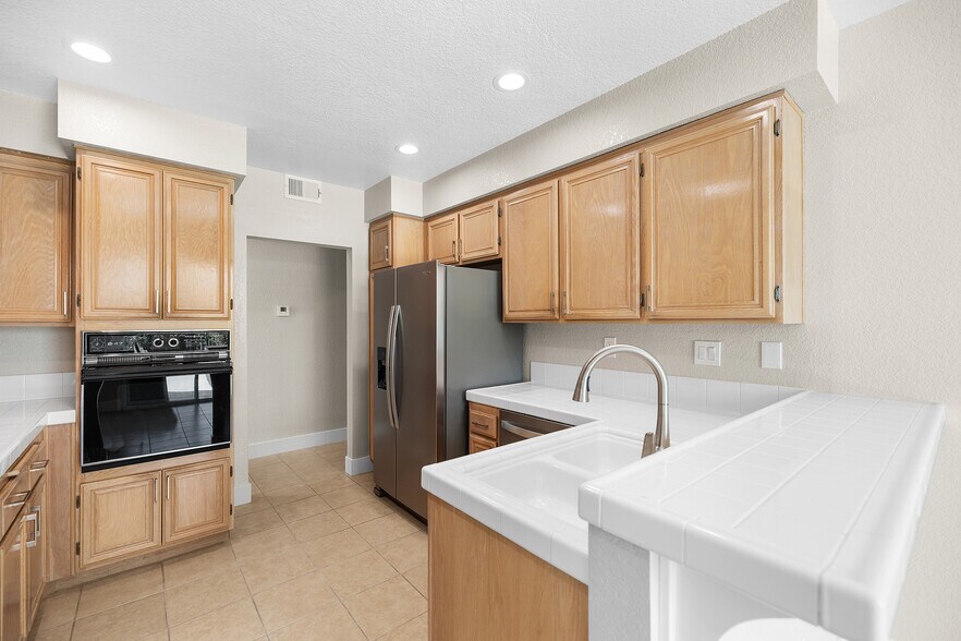 Building Photo - 40152 Valeriana Ct