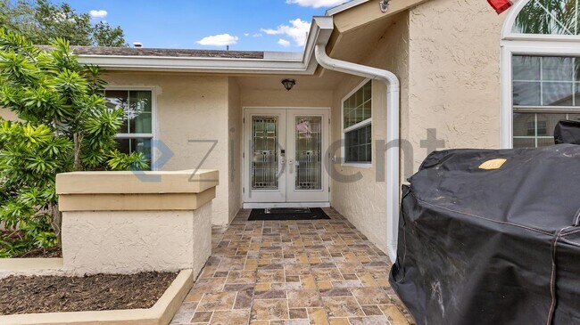 Building Photo - 1745 Banyan Creek Ct