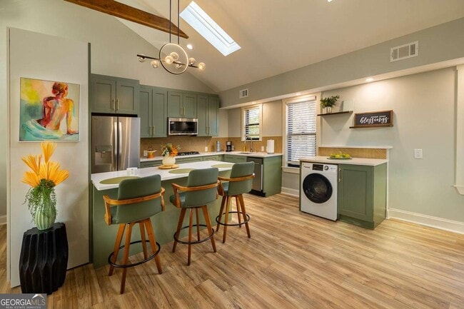 Building Photo - 1668 N Druid Hills Rd NE