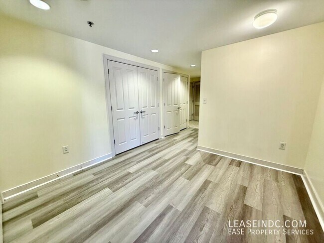 Building Photo - 777 7th St NW