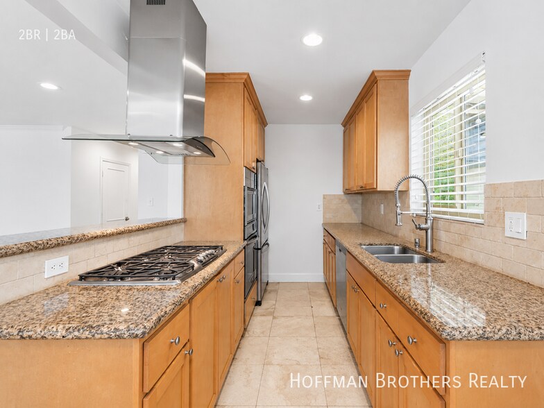 Building Photo - 8730 Charleville Blvd