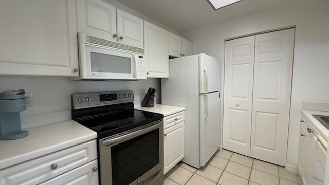 Building Photo - 2814 Grande Pky