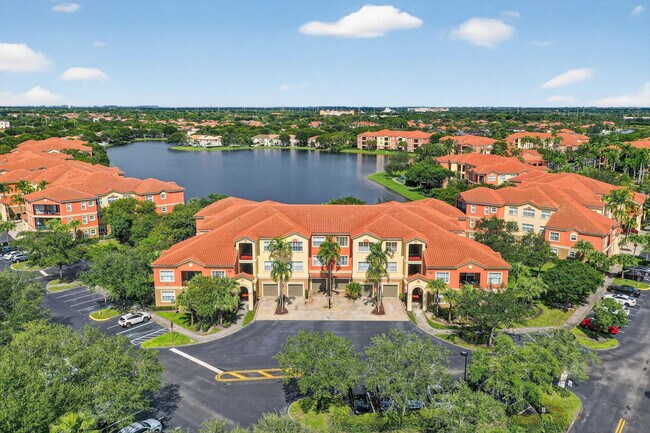 Building Photo - 4700 SW 160th Ave