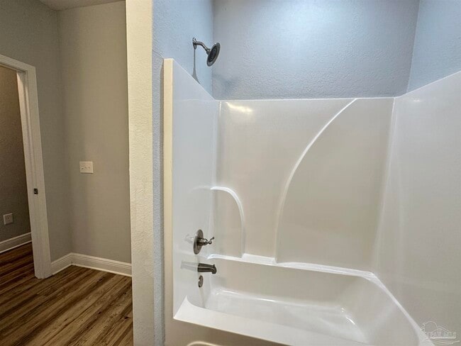 Building Photo - 422 N N St