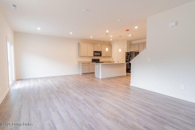 Building Photo - 1900 Cherry Glen Dr