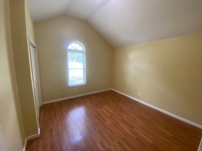 Building Photo - Rental In Rincon - Traditional Ranch