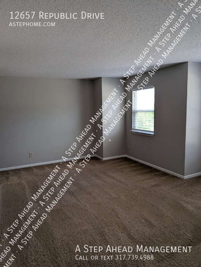 Building Photo - 12657 Republic Dr