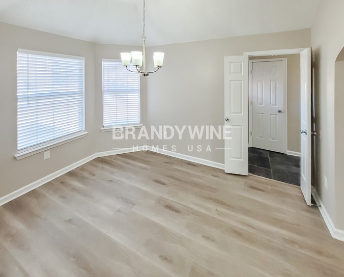 Building Photo - 6301 Ragan Farm Dr