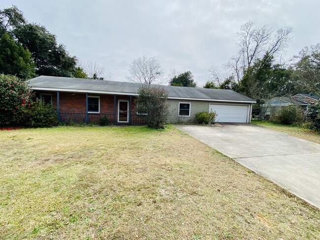 Primary Photo - 4663 Rosewood Dr