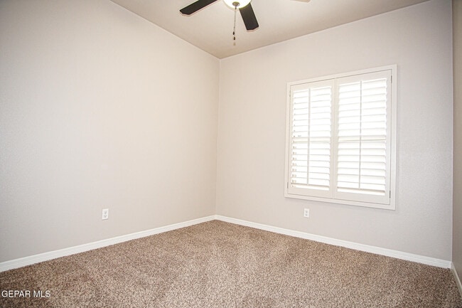 Building Photo - 12910 Terrington Ave