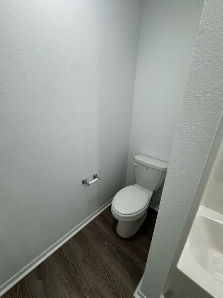 Building Photo - 6813 SW Dignity Ave