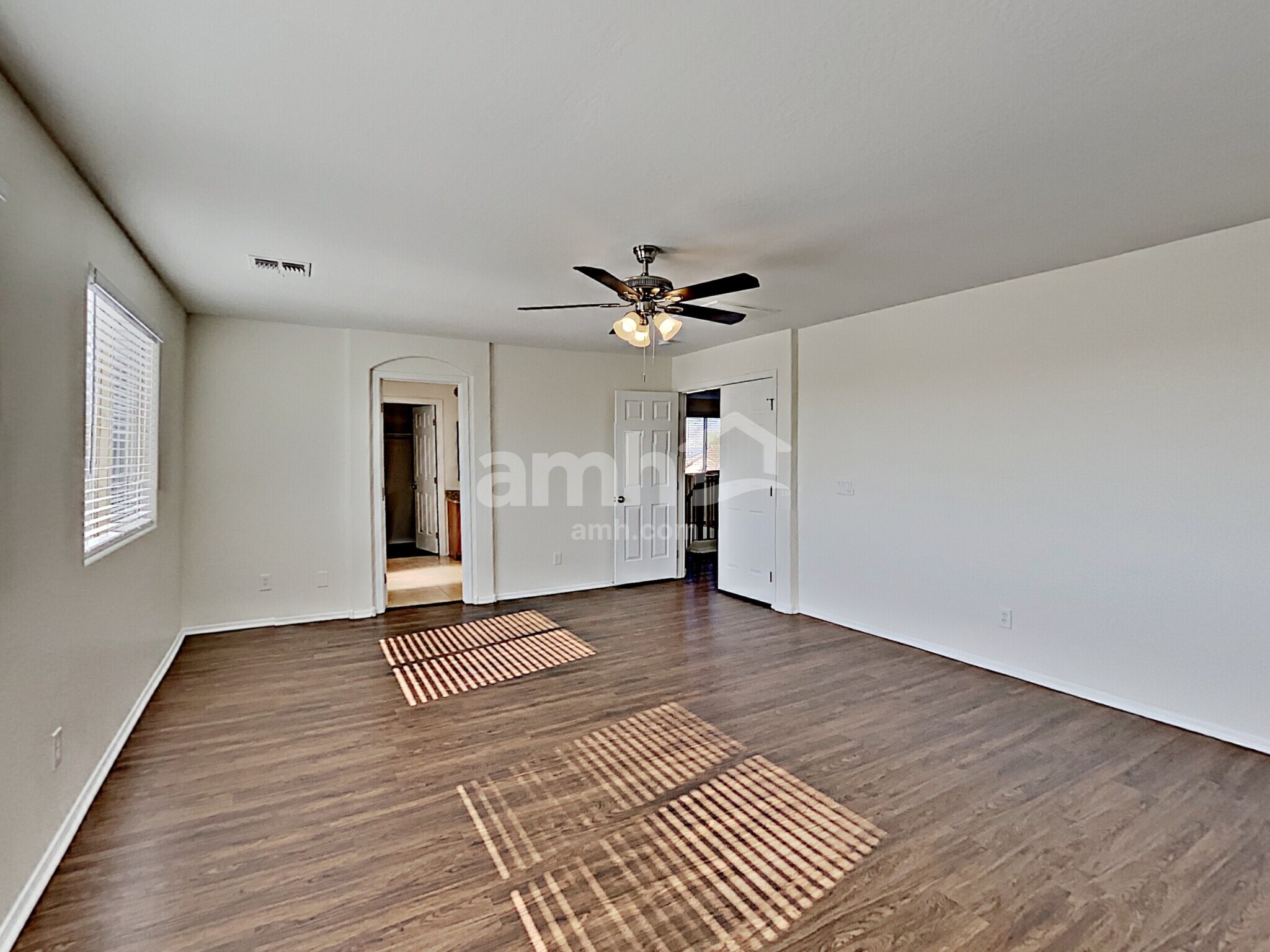 Building Photo - 17305 W Woodlands Ave