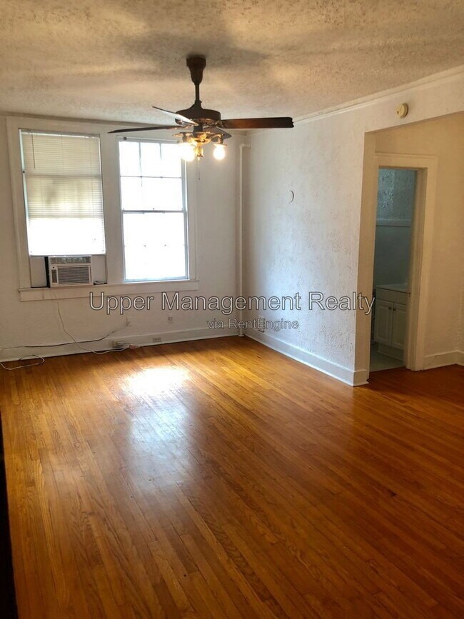Building Photo - 1301 Napoleon Ave