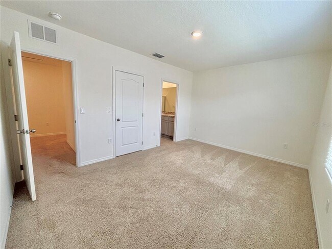 Building Photo - 1232 Yellow Finch Dr