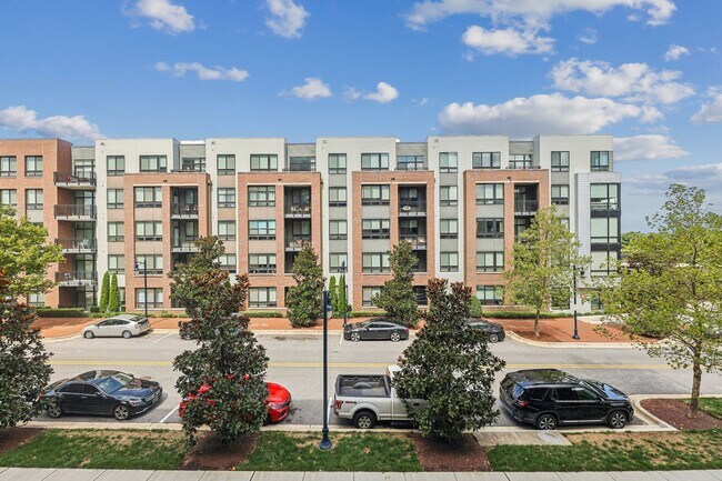 Building Photo - 106 Saint Ives Pl