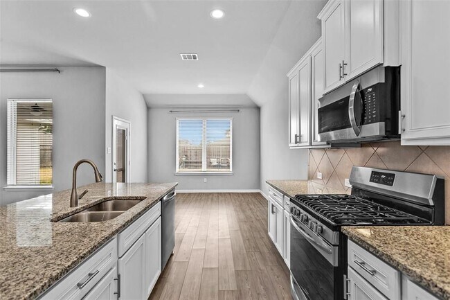 Building Photo - 10220 Goose Creek Ln