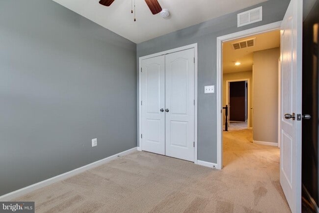 Building Photo - 1314 Hawthorn Dr