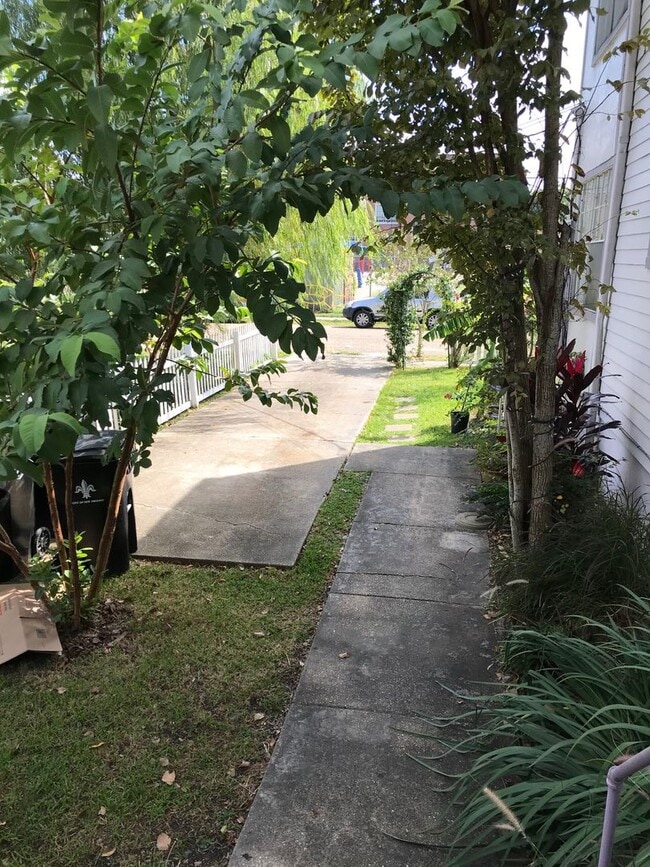 Building Photo - General Ogden