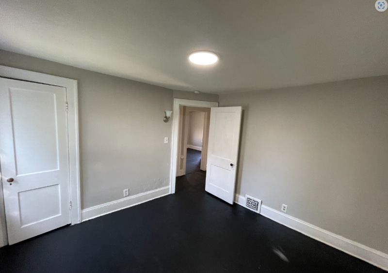 Building Photo - 3437 E 103rd St