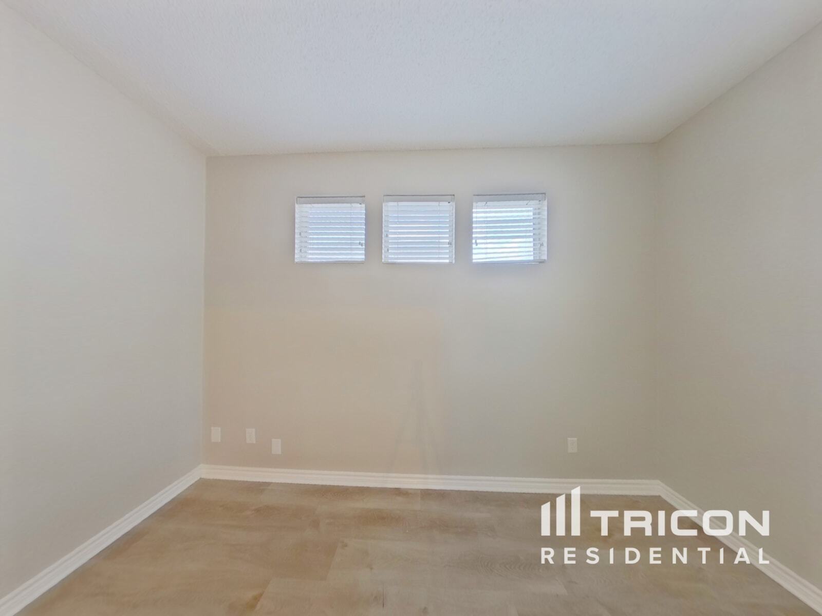 Building Photo - 300 Westbrook Dr