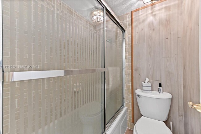 Building Photo - 3540 S Ocean Blvd