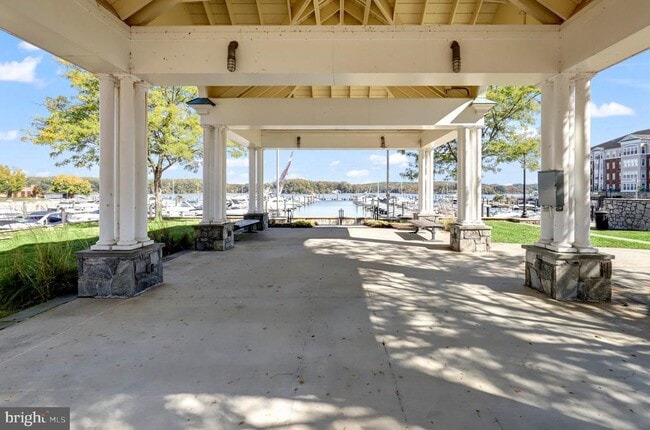 Building Photo - 562 Marina Landing Ln
